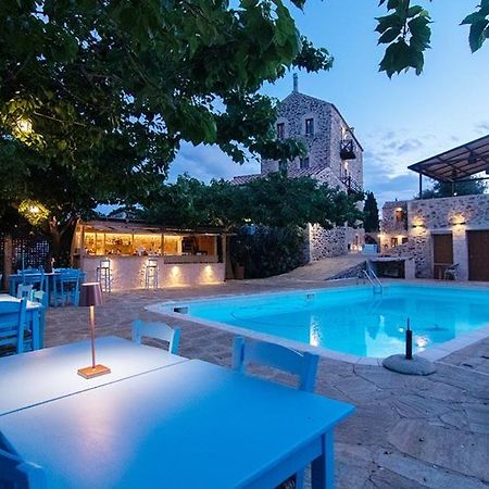 Petropoulakis Tower Hotel Gythio Bagian luar foto