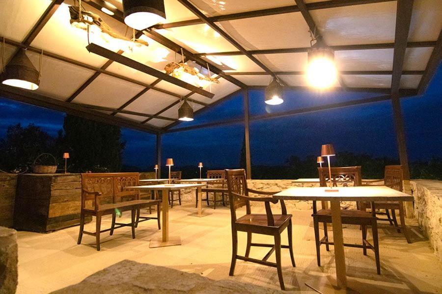 Petropoulakis Tower Hotel Gythio Bagian luar foto
