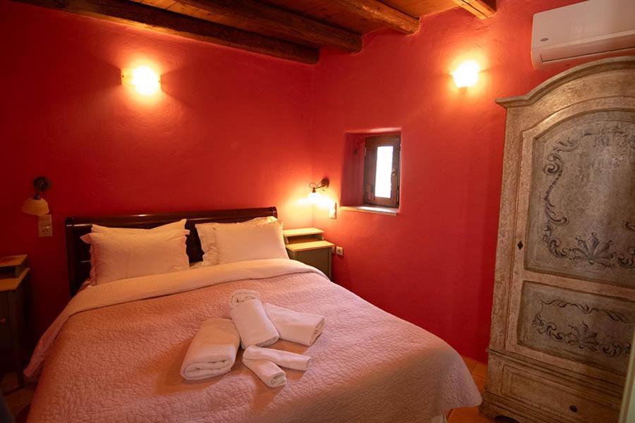 Petropoulakis Tower Hotel Gythio Bagian luar foto